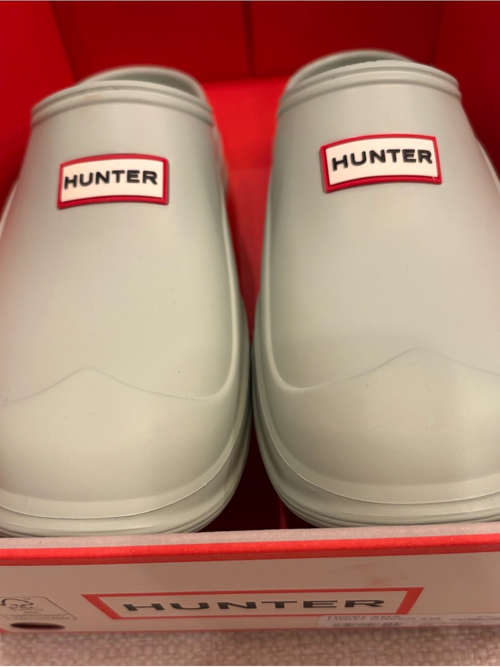 Hunter Slip-On Elana Clogs in light green with Red Logo/new without tags/sz 9 - Picture 10 of 14